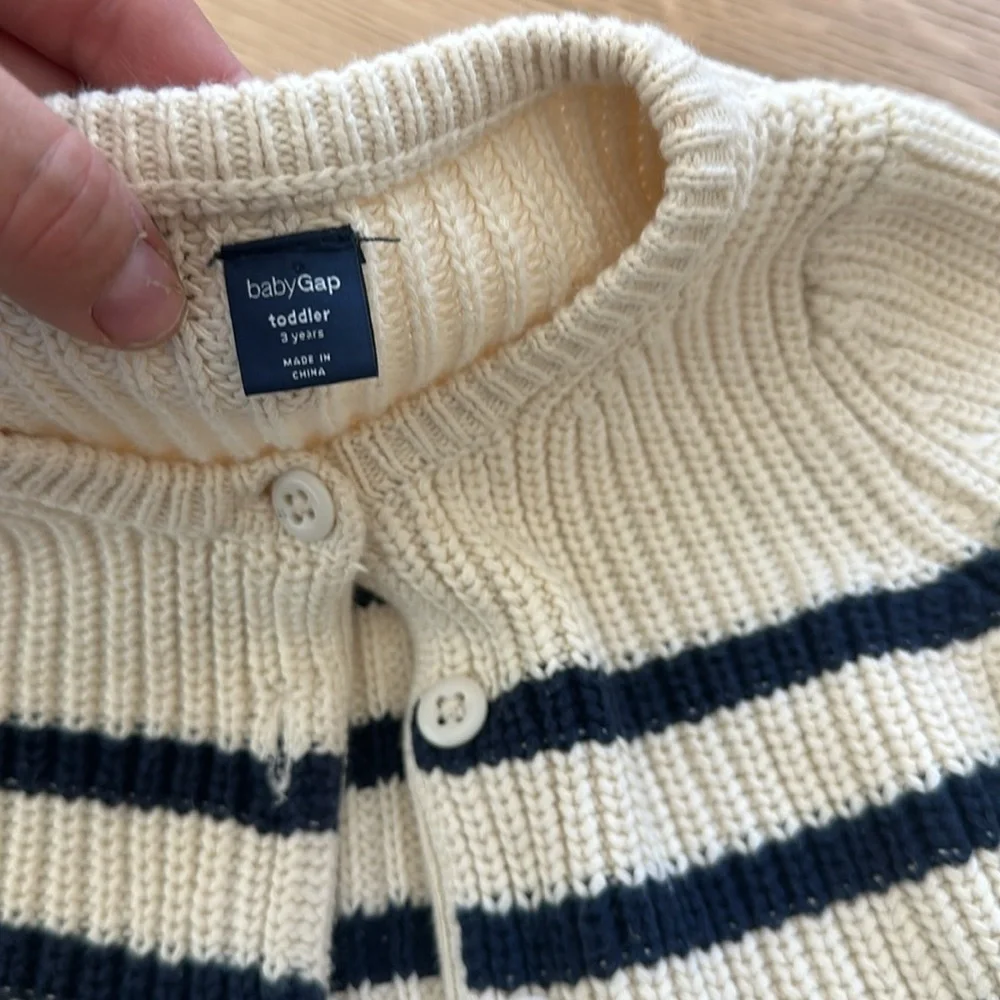 Gap knit cardigan 3T girls cotton